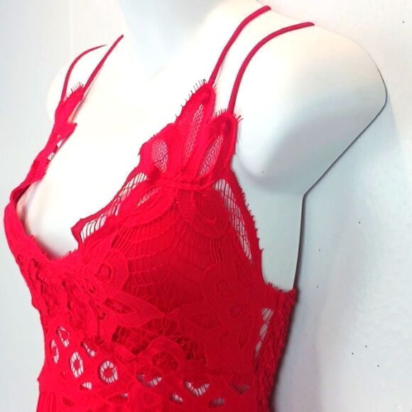 RUE 21 Red strappy peekaboo lace V neck ruffle hemline mini dress size XS n boho - Picture 7 of 12